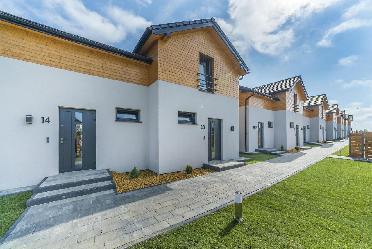 Domki Zlote Piaski Kryty Basen Sauna Jacuzzi Jastrzębia Góra Exterior foto